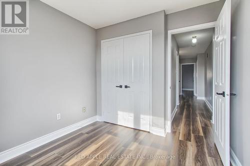 61 Amberhill Way, Aurora, ON - Indoor Photo Showing Other Room