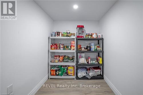 11 Rendale Avenue, St. Catharines, ON - Indoor Photo Showing Other Room