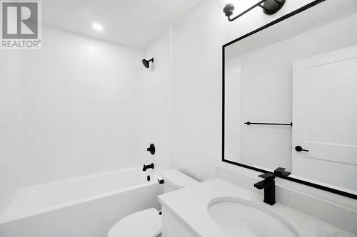 14 23183 136 Avenue, Maple Ridge, BC - Indoor Photo Showing Bathroom