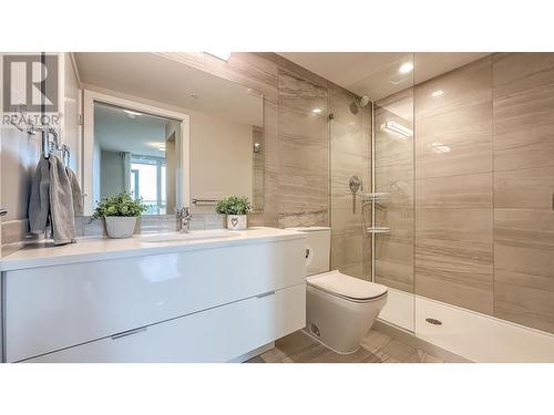 702 2888 Cambie Street, Vancouver, BC - Indoor Photo Showing Bathroom