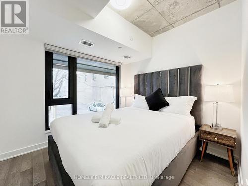 105 - 7 Watkinson Avenue, Toronto, ON - Indoor Photo Showing Bedroom