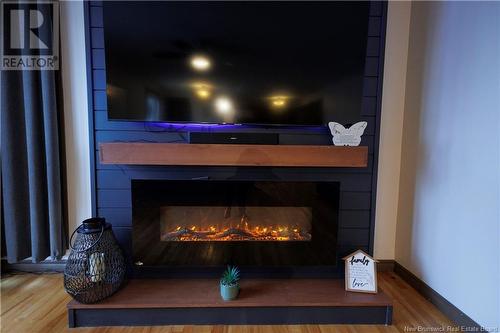 47 Principale Street, Sainte-Anne-De-Madawaska, NB - Indoor Photo Showing Living Room With Fireplace