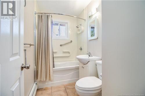 269 Highland Ave Avenue, Fredericton, NB - Indoor Photo Showing Bathroom