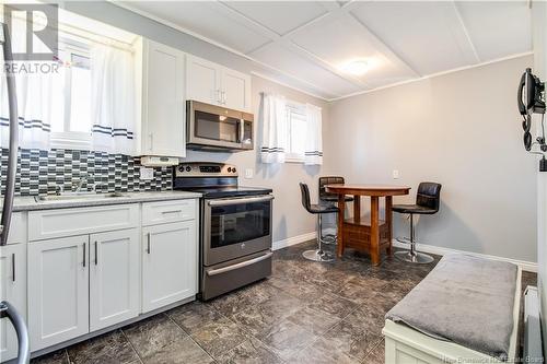 269 Highland Ave Avenue, Fredericton, NB - Indoor Photo Showing Kitchen