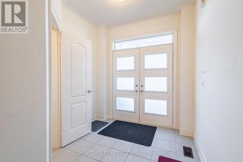 19 Conductor Avenue, Whitchurch-Stouffville, ON - Indoor Photo Showing Other Room