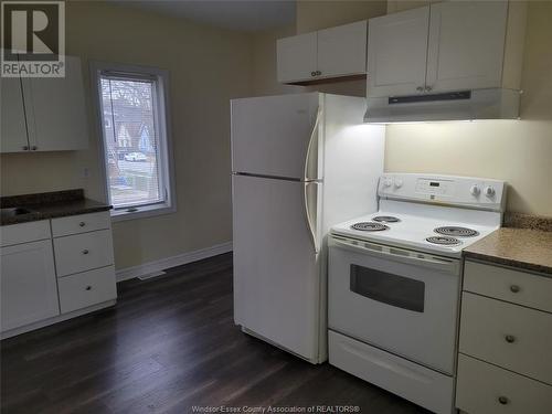 386 Louis Unit# Rear, Windsor, ON - Indoor Photo Showing Kitchen