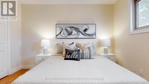 32 Markhaven Road, Markham, ON - Indoor Photo Showing Bedroom