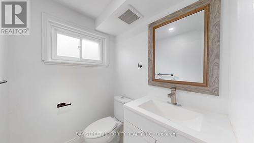 32 Markhaven Road, Markham, ON - Indoor Photo Showing Bathroom