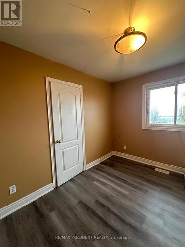 14849 Steeles Avenue W, Halton Hills, ON - Indoor Photo Showing Other Room