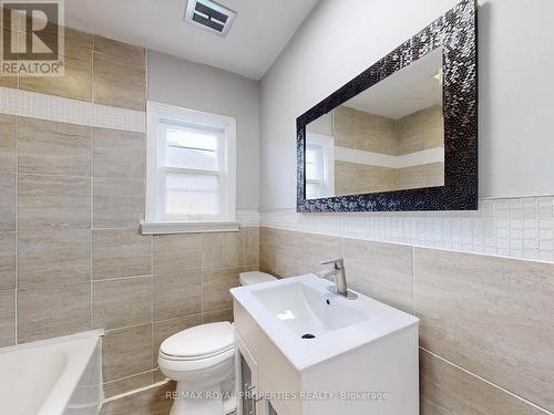 89 Cree Avenue, Toronto, ON - Indoor Photo Showing Bathroom