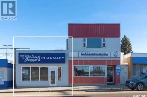 323 4Th Avenue Sw, Moose Jaw, SK 