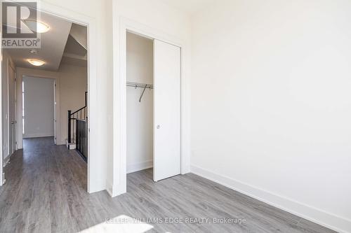 52 Windward Drive, Grimsby, ON - Indoor Photo Showing Other Room