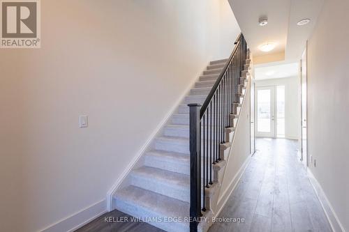 52 Windward Drive, Grimsby, ON - Indoor Photo Showing Other Room