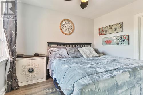 9 Alma Street, Brantford, ON - Indoor Photo Showing Bedroom