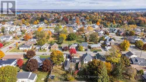 9 Alma Street, Brantford, ON - Outdoor With View