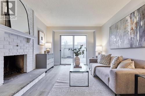 920 Royal Orchard Drive, Oshawa (Pinecrest), ON - Indoor Photo Showing Living Room With Fireplace