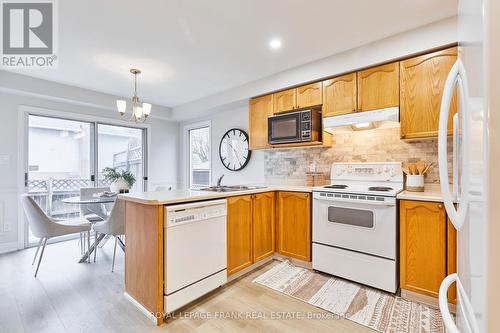 920 Royal Orchard Drive, Oshawa (Pinecrest), ON - Indoor Photo Showing Kitchen With Double Sink