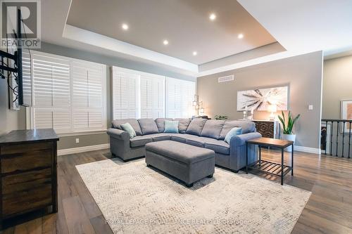 36 Vertis Court, Belleville, ON - Indoor Photo Showing Living Room