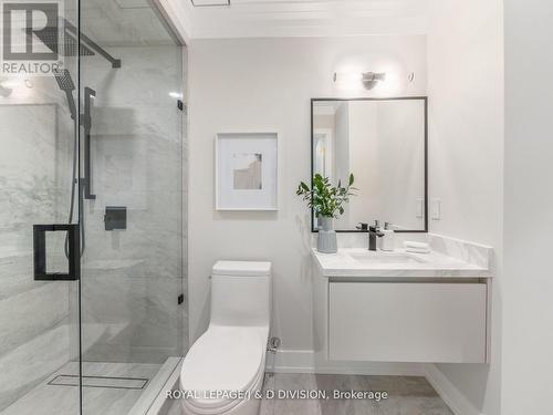 79 Chudleigh Avenue, Toronto, ON - Indoor Photo Showing Bathroom