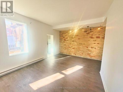 1 - 118 Pembroke Street, Toronto, ON - Indoor Photo Showing Other Room