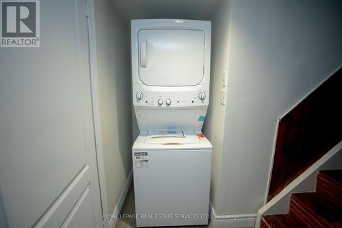 Lower - 521 Wildwood Drive, Oakville, ON - Indoor Photo Showing Laundry Room