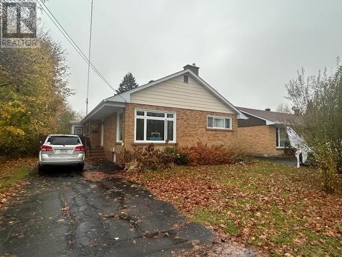 75 Glenholme Dr, Sault Ste. Marie, ON - Outdoor