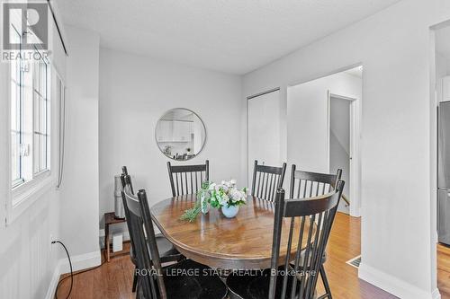 4 - 241 Limeridge Road W, Hamilton, ON - Indoor Photo Showing Dining Room