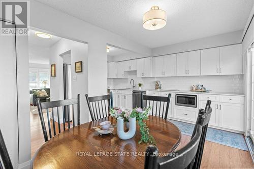 4 - 241 Limeridge Road W, Hamilton, ON - Indoor Photo Showing Dining Room