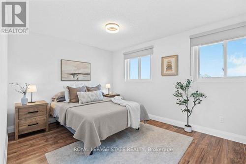 4 - 241 Limeridge Road W, Hamilton, ON - Indoor Photo Showing Bedroom