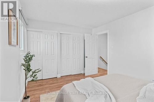 4 - 241 Limeridge Road W, Hamilton, ON - Indoor Photo Showing Bedroom