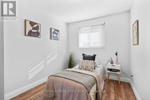 4 - 241 Limeridge Road W, Hamilton, ON - Indoor Photo Showing Bedroom