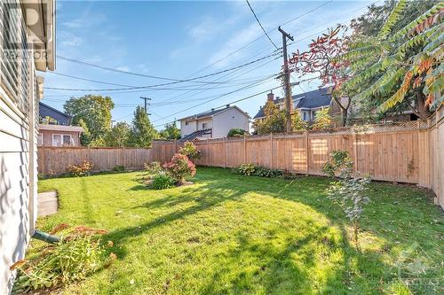 66 Southern Drive, Ottawa, ON - Outdoor With Backyard