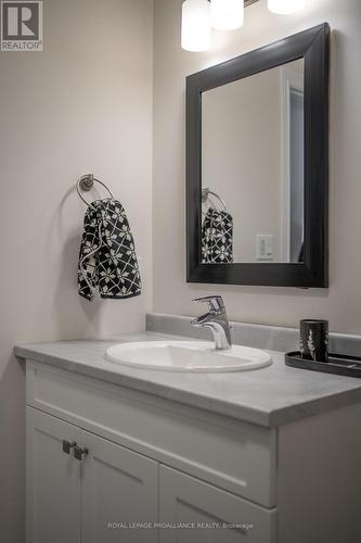 A - 155 Sienna Avenue, Belleville, ON - Indoor Photo Showing Bathroom