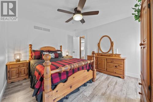 39 Cortland Way, Brighton, ON - Indoor Photo Showing Bedroom