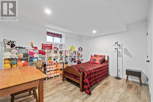 39 Cortland Way, Brighton, ON - Indoor Photo Showing Bedroom