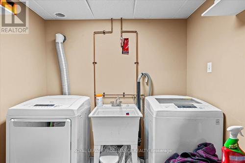 14 Marchmont Place, Belleville, ON - Indoor Photo Showing Laundry Room