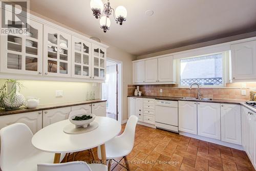 69 Ashmount Crescent, Toronto, ON - Indoor