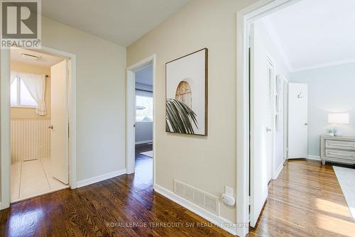 69 Ashmount Crescent, Toronto, ON - Indoor Photo Showing Other Room