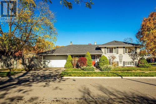 69 Ashmount Crescent, Toronto, ON - Outdoor