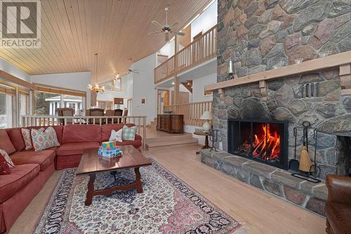 46 - 1211 Foreman Road, Muskoka Lakes, ON - Indoor Photo Showing Living Room With Fireplace