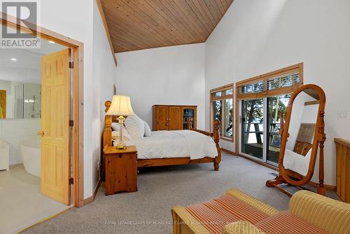 46 - 1211 Foreman Road, Muskoka Lakes, ON - Indoor Photo Showing Bedroom