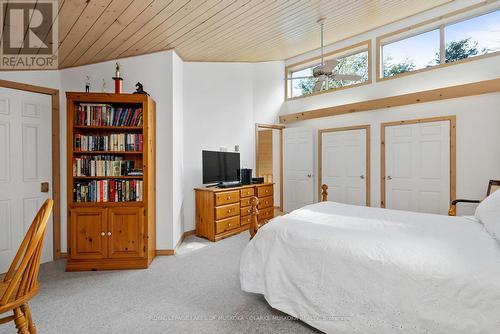 46 - 1211 Foreman Road, Muskoka Lakes, ON - Indoor Photo Showing Bedroom