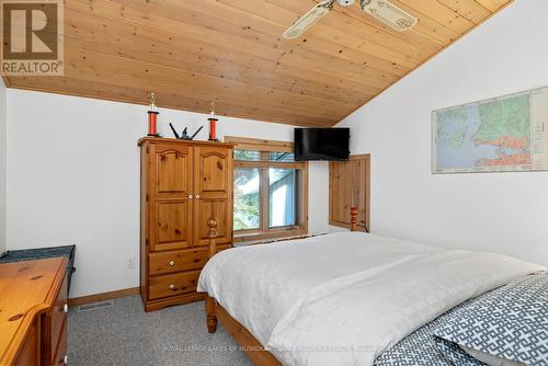 46 - 1211 Foreman Road, Muskoka Lakes, ON - Indoor Photo Showing Bedroom