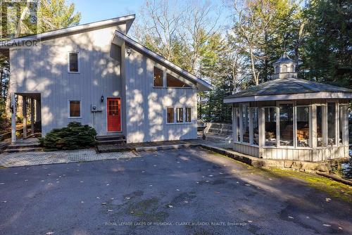 46 - 1211 Foreman Road, Muskoka Lakes, ON - Outdoor With Facade