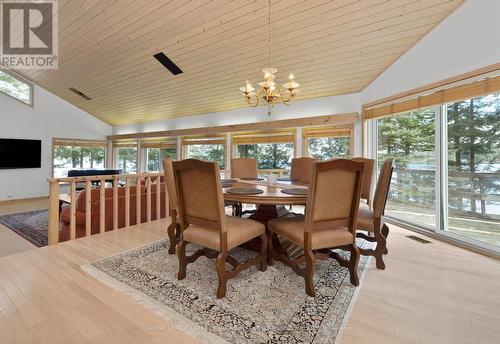 46 - 1211 Foreman Road, Muskoka Lakes, ON - Indoor Photo Showing Dining Room