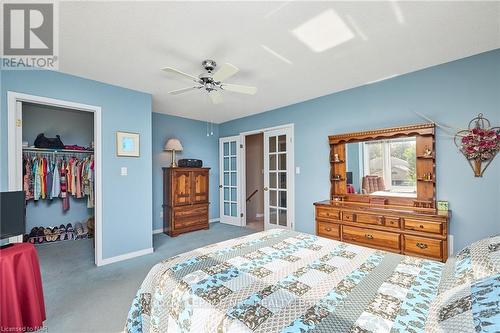 102 Woodside Square, Pelham (662 - Fonthill), ON - Indoor Photo Showing Bedroom