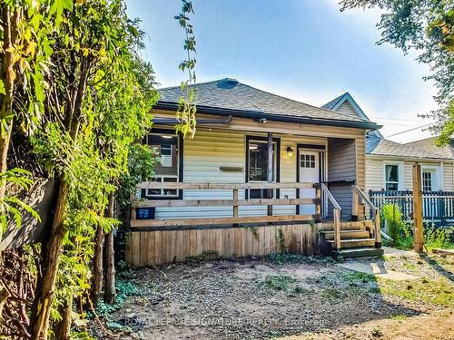 1383 Cannon St E, Hamilton, ON - Outdoor With Deck Patio Veranda