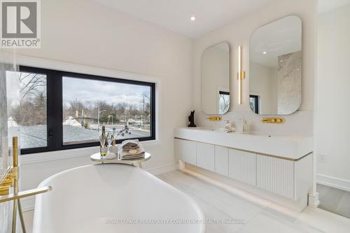 38 Bevdale Road, Toronto, ON - Indoor Photo Showing Bathroom