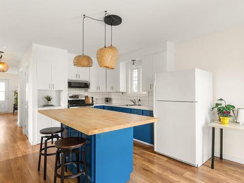 Cuisine - 2632 Av. De La Montagne, Shawinigan, QC - Indoor Photo Showing Kitchen