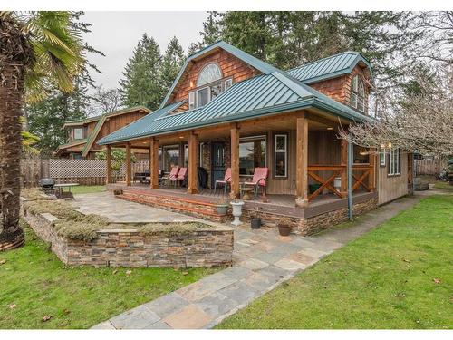 8 Pirates Lane, Protection Island, BC 